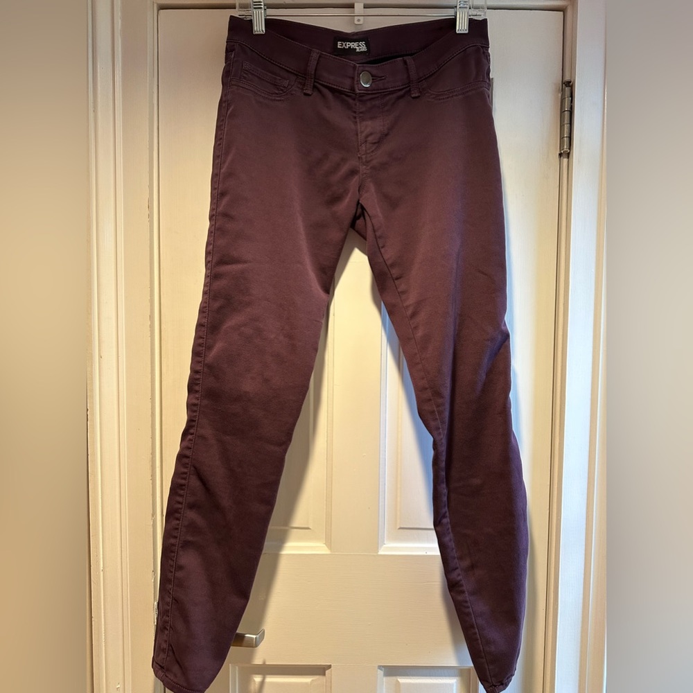 Express Stretch Skinny Jeans
